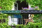 Swan Pointrooftop-and-balcony-gardens-18.jpg; ?>